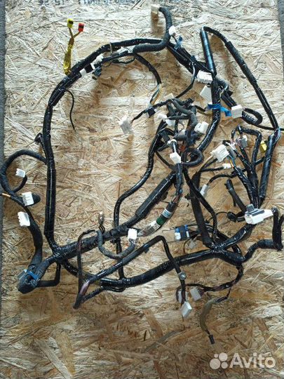 Проводка торпеды Mazda 3 BM 2016