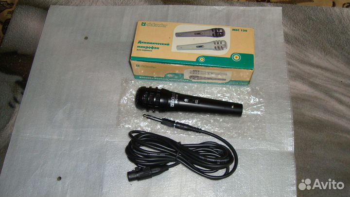 Динамический микрофон для караоке. Defender. MIC 1
