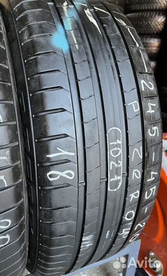 Pirelli P Zero PZ4 245/45 R20