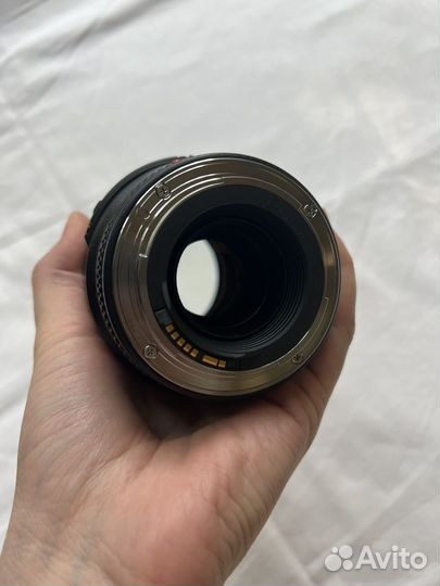 Объектив Canon EF 100 f2/8 USM Macro