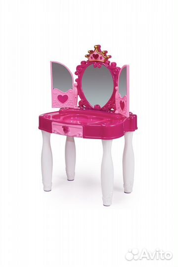 Туалетный столик