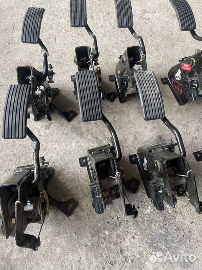 Педаль газа Hyundai Porter 1