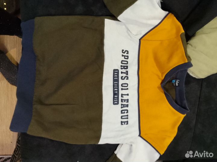 Продам пакетом детские вещи