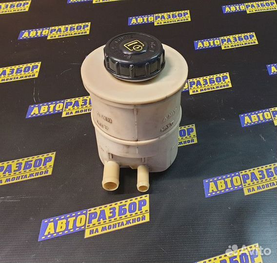 Бачок гидроусилителя Renault Duster