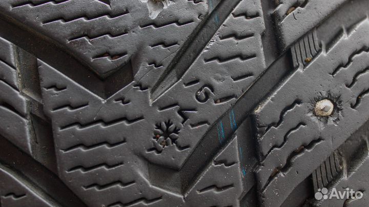 Nokian Tyres Hakkapeliitta 8 SUV 235/55 R20 102T