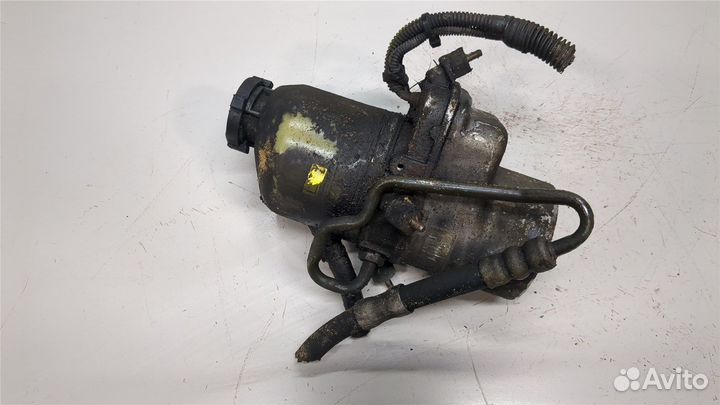 Насос усилителя руля Opel Zafira A, 2000