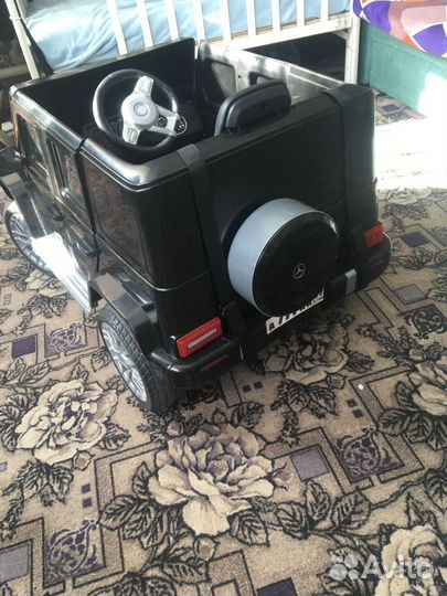 Электрическая машинка для детей