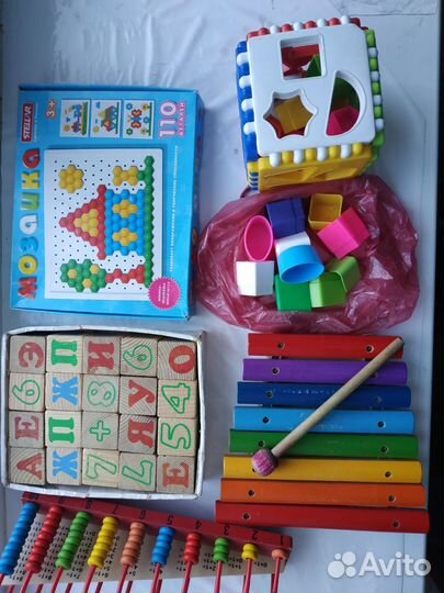 Развивающие игрушки