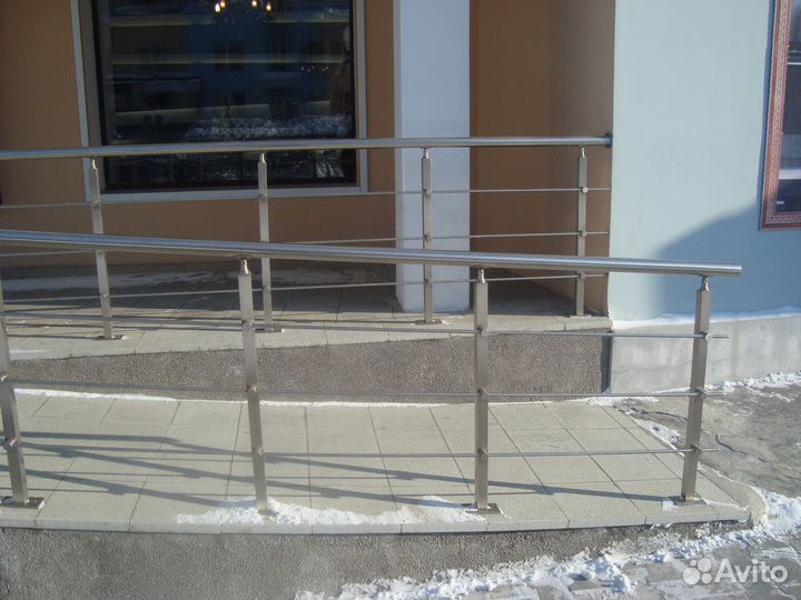 Ограждение пандуса из нержавеющей стали
