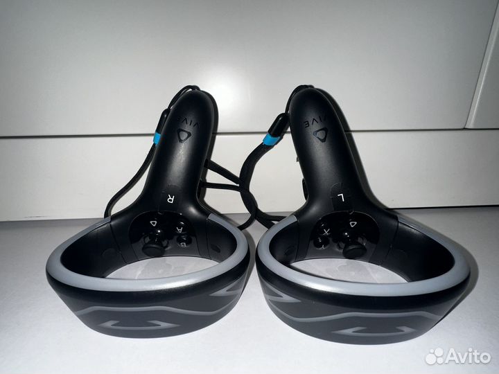 Шлем виртуальной реальности для пк HTC Vive Cosmos