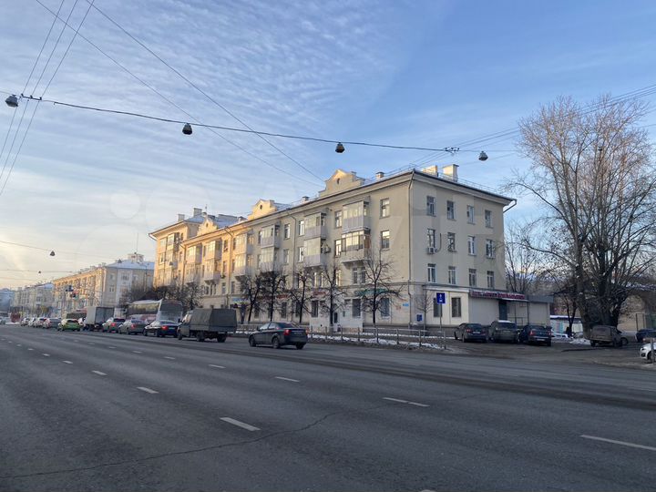 Нежилые помещения 323 кв.м на 1 линии ул.Восстания