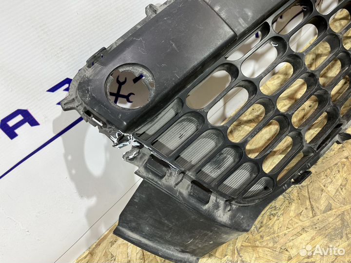 Решетка в бампер Mazda CX-7