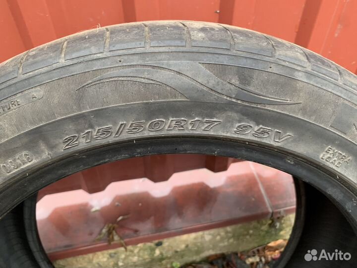 Nexen N'Fera SU1 215/50 R17