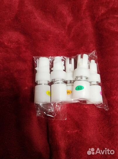 Для декорирования устройство(ручной пресс)