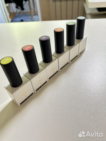 Гель лак для ногтей