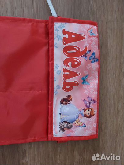 Кармашки на шкафчик в садик