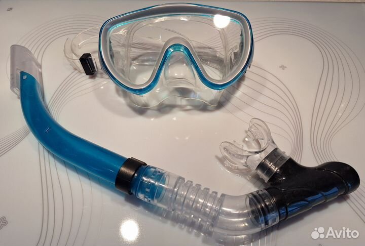 Маска для плавания с трубкой