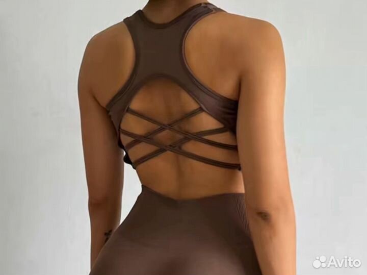 Костюм для фитнеса 44 новый