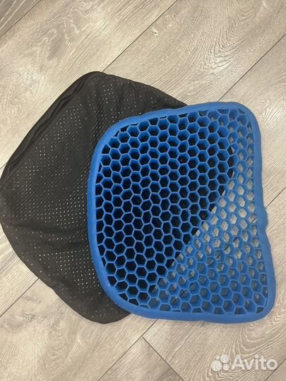 Подушка ортопедическая, гелевая на стул