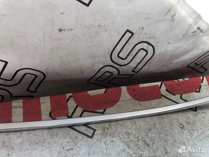 Молдинг крыши левый Mercedes-Benz E-Class W212