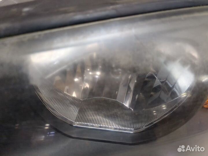 Фара (передняя) Hyundai Elantra, 2005