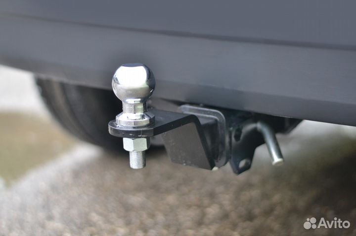 Фаркоп для Лада Ларгус, съемный квадрат