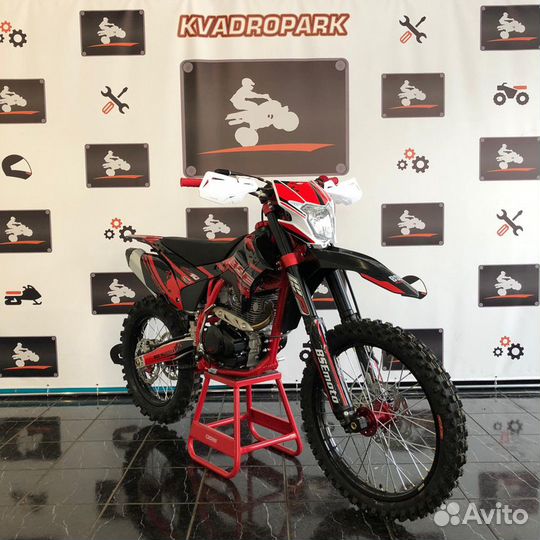 Кроссовый мотоцикл BSE Z10