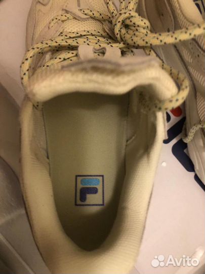 Кроссовки женские Fila