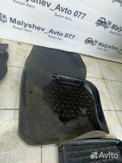 Комплект ковриков Ford focus 3