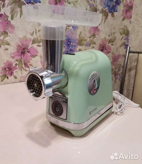 Мясорубка Электрическая Vitek на запчасти