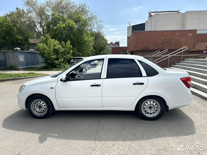 LADA Granta 1.6 МТ, 2015, 111 580 км