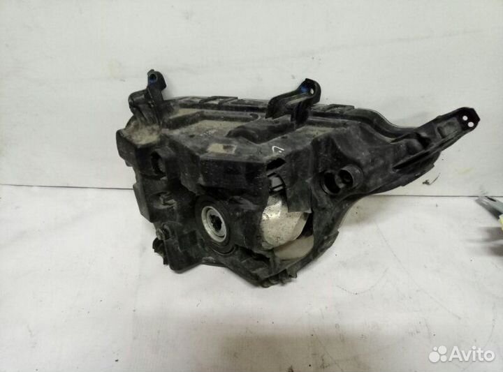 Фара противотуманная левая Kia Rio 3 2011-2015