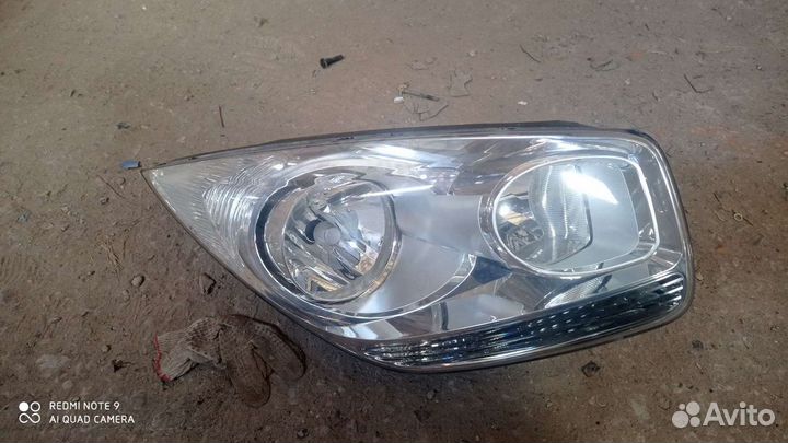 Фара kia venga правая