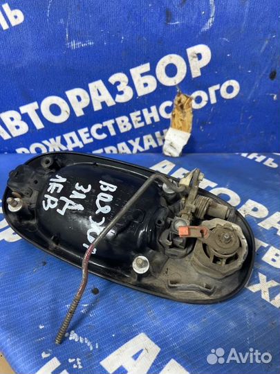 Наружная ручка. Plymouth Voyager минивен 6G72 2000