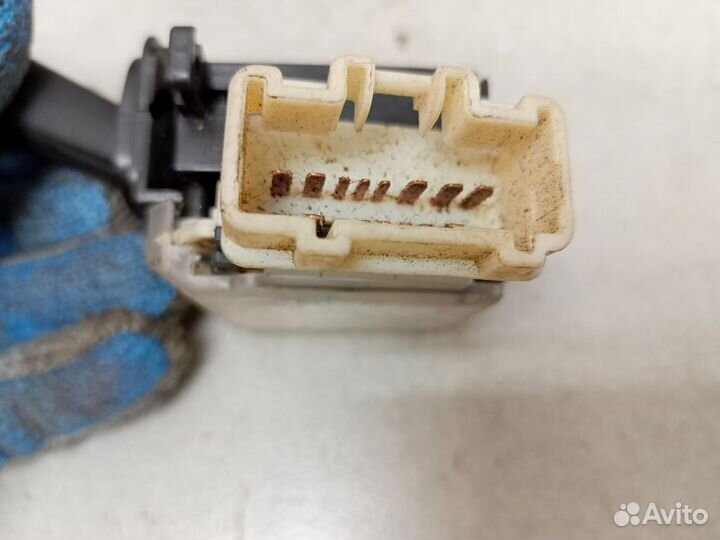 Переключатель поворотов подрулевой