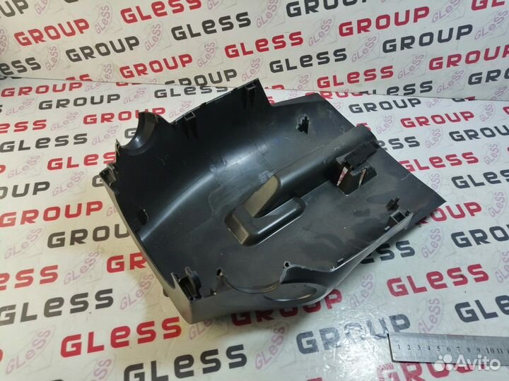 Короб рулевой колонки нижний GH б/у