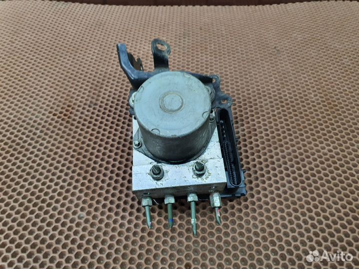 Блок Абс dsc ABS DSC Toyota Avensis 3 T270