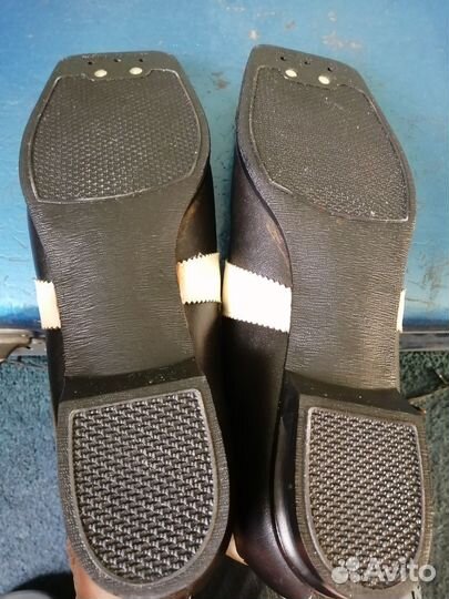 Лыжные ботинки botas новые