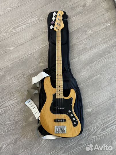 Бас гитара fujigen