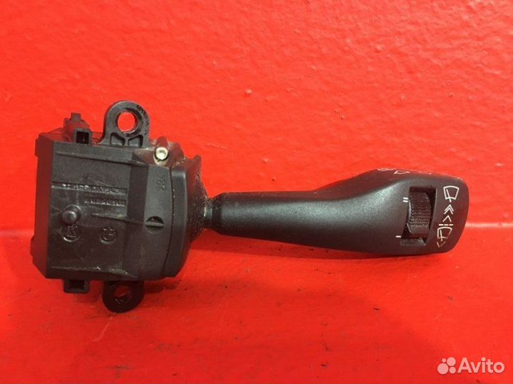 Переключатель подрулевой правый Bmw X3 E83 M54B25