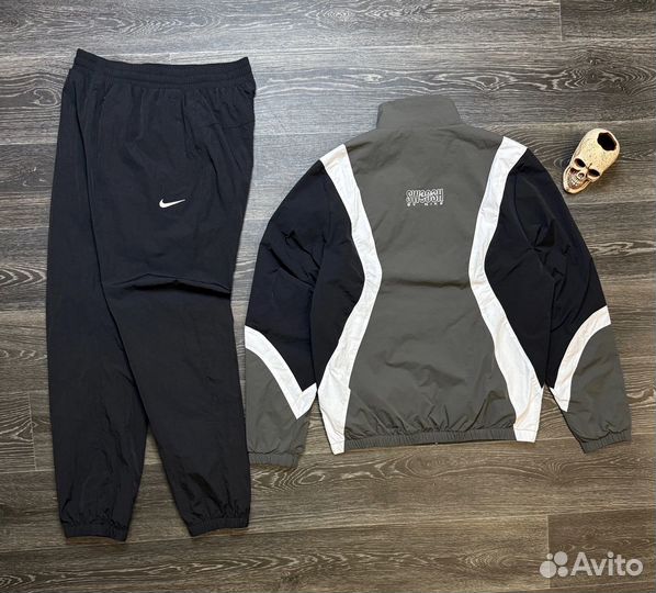 Спортивный костюм мужской Nike