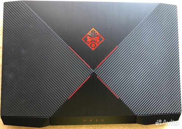 Мощный игровой ноутбук с подсветкой клавиатуры