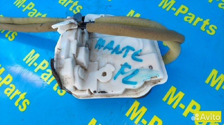 Замок двери передний левый Mazda Biante ccefw