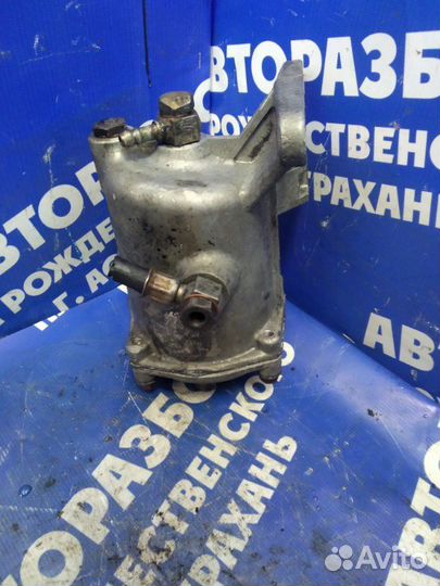 Корпус топливного фильтра. ЗИЛ 5301 грузовой