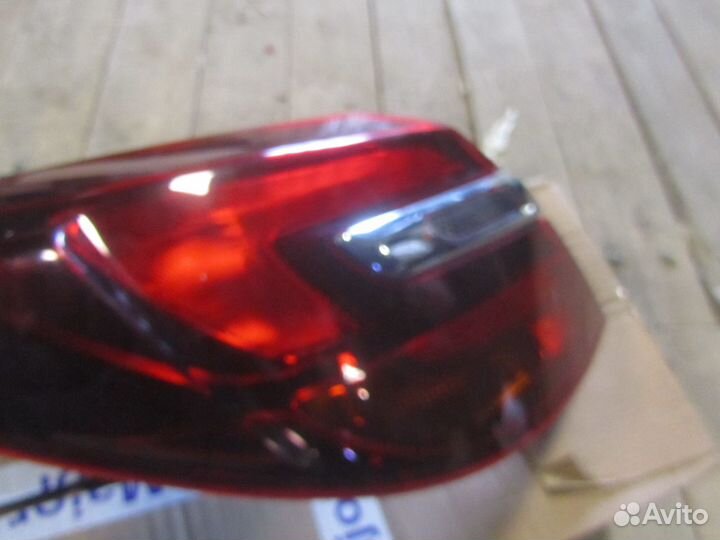 Фонарь задний левый Opel insignia