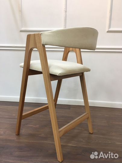 Барные стулья