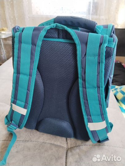 Школьный рюкзак