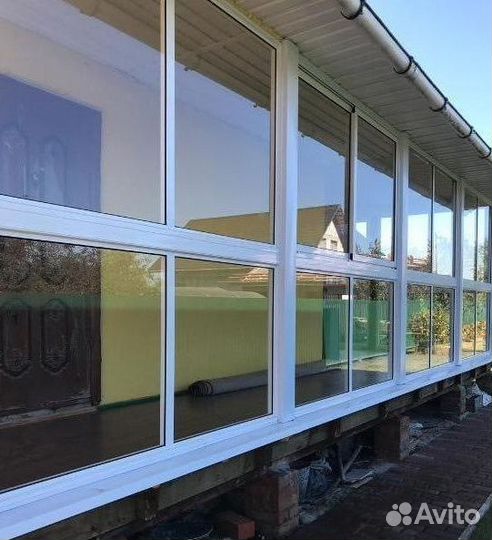 Пластиковые окна / Остекление балконов