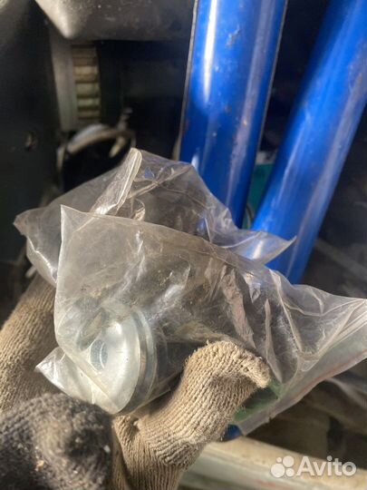 Амортизаторы Джип гранд чероки