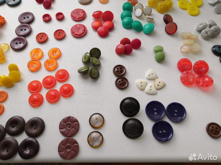 Пуговицы СССР. Ассорти. Советские. Коробка 1кг